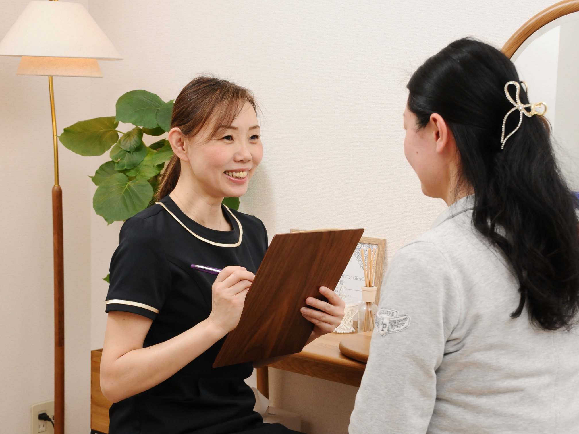 江坂での小顔矯正の魅力